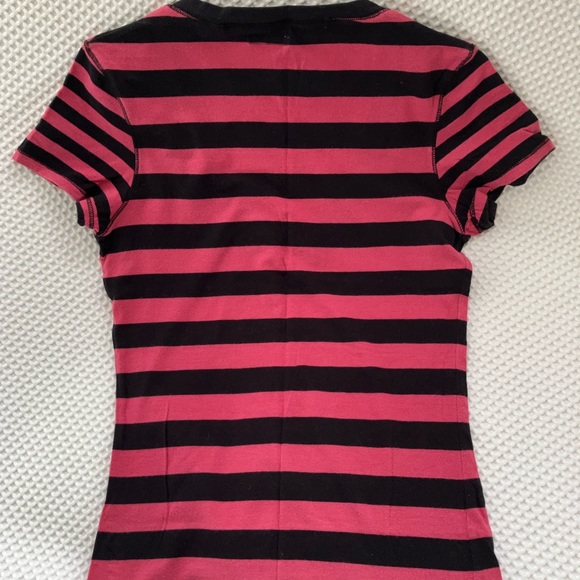 Ben Sherman v-neck tee - Picture 2 of 6